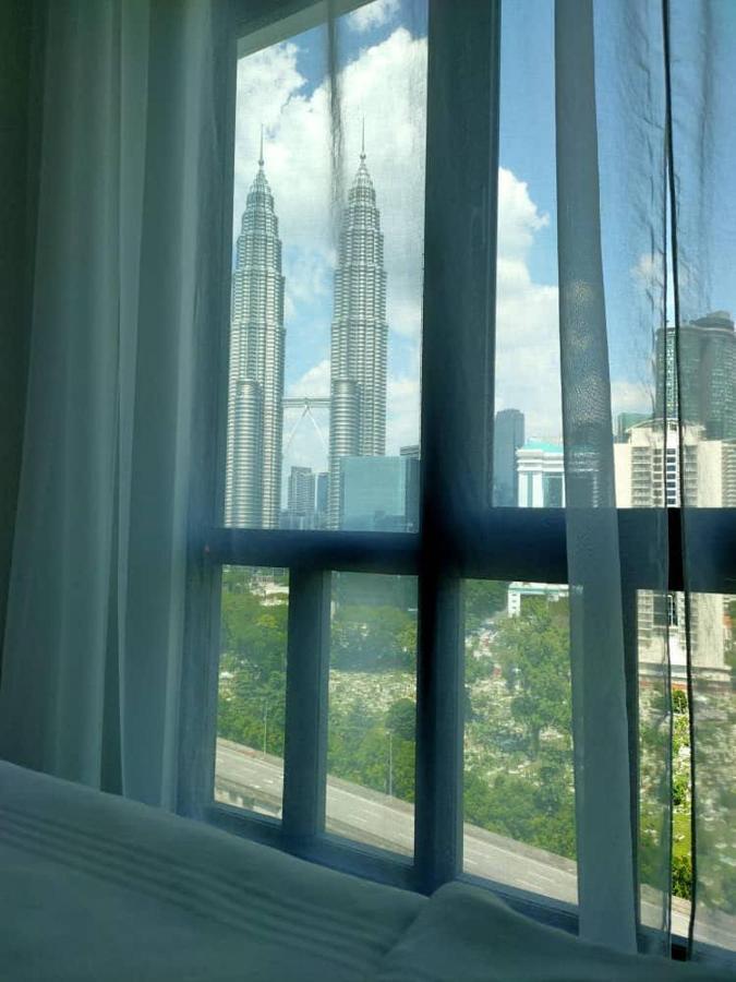 Klcc Legasi Direct View With A Superking Bed At A 3-Bedroom Premium Unit Kuala Lumpur Bagian luar foto