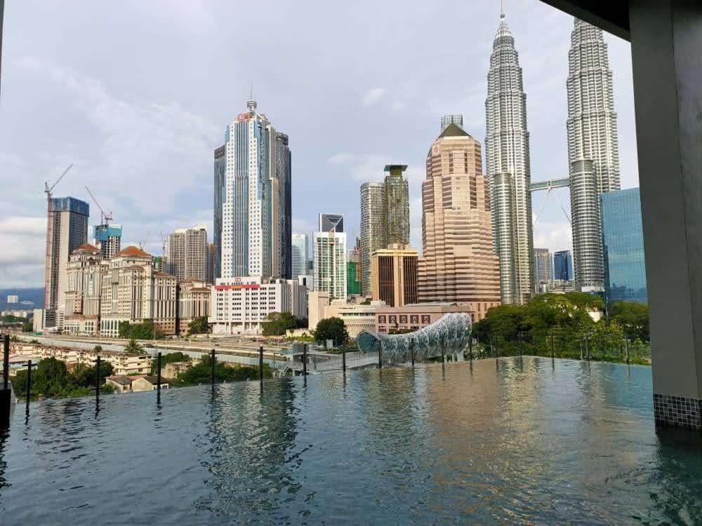 Klcc Legasi Direct View With A Superking Bed At A 3-Bedroom Premium Unit Kuala Lumpur Bagian luar foto